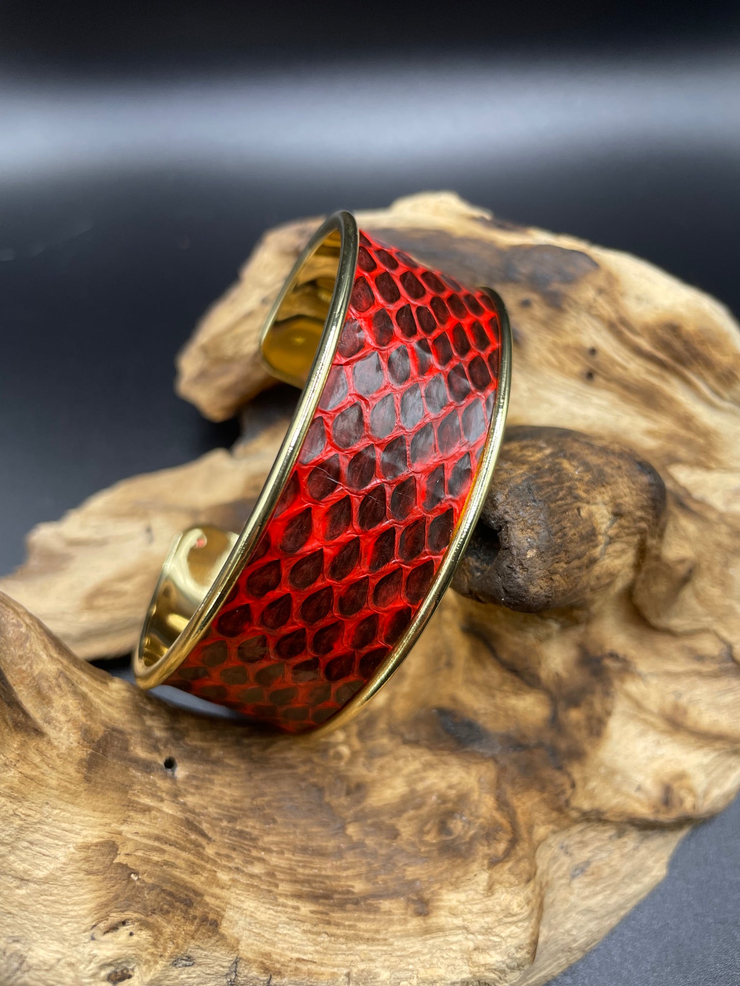 Manchette 20mm - Doré et Serpent rouge et noir