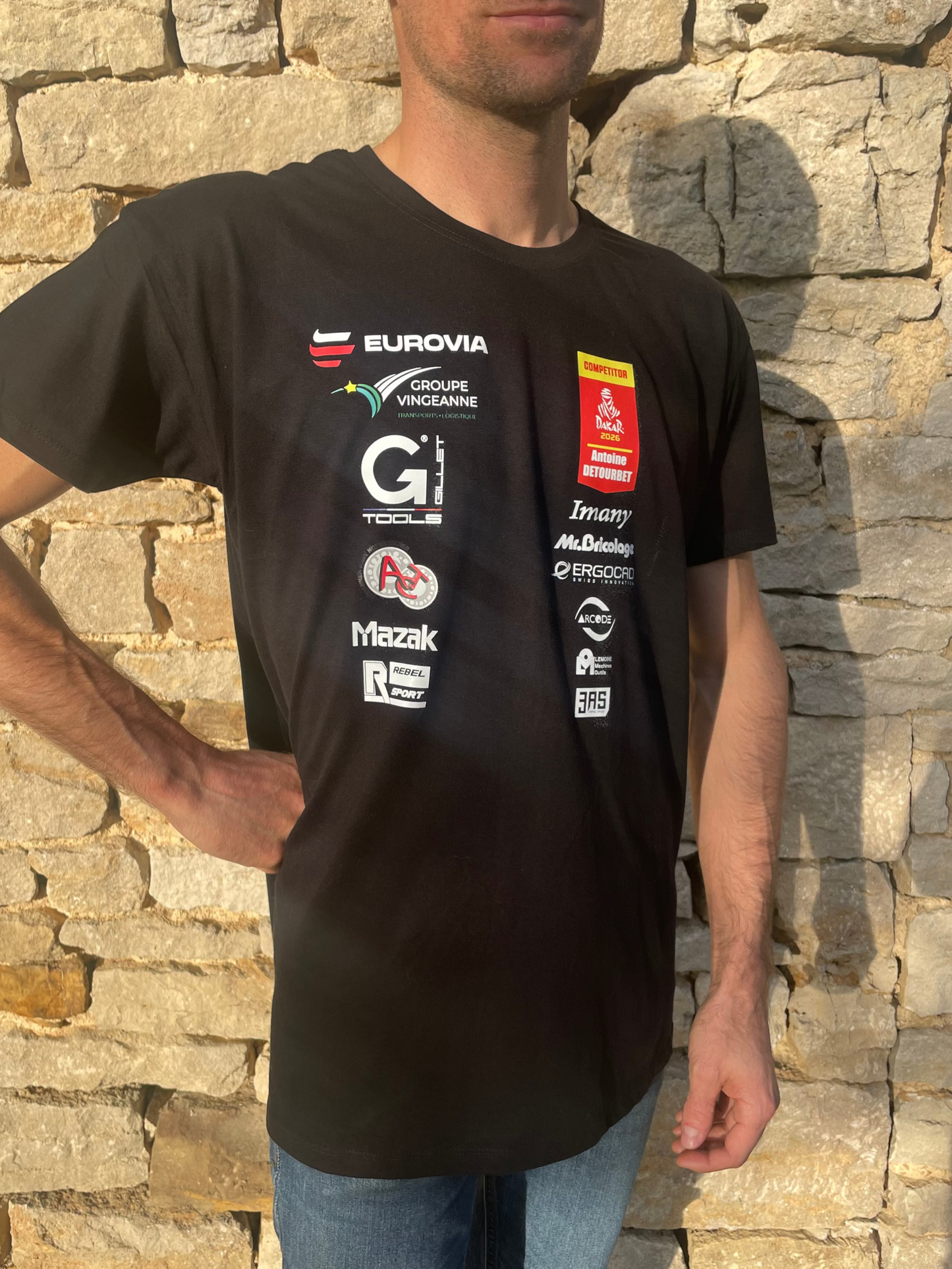 T-shirt unisexe Noir en coton à manches courtes - Adulte ou enfant